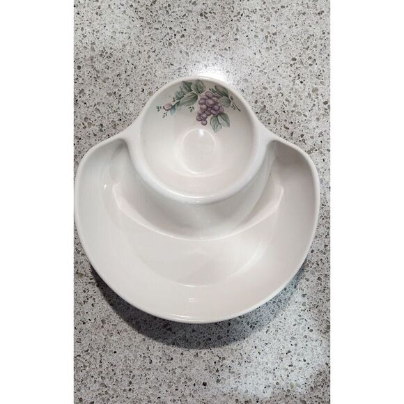 Pfaltzgraff Grapevine One Piece Chip & Dip Serving Dish 10" Discontinued - Picture 4 of 8